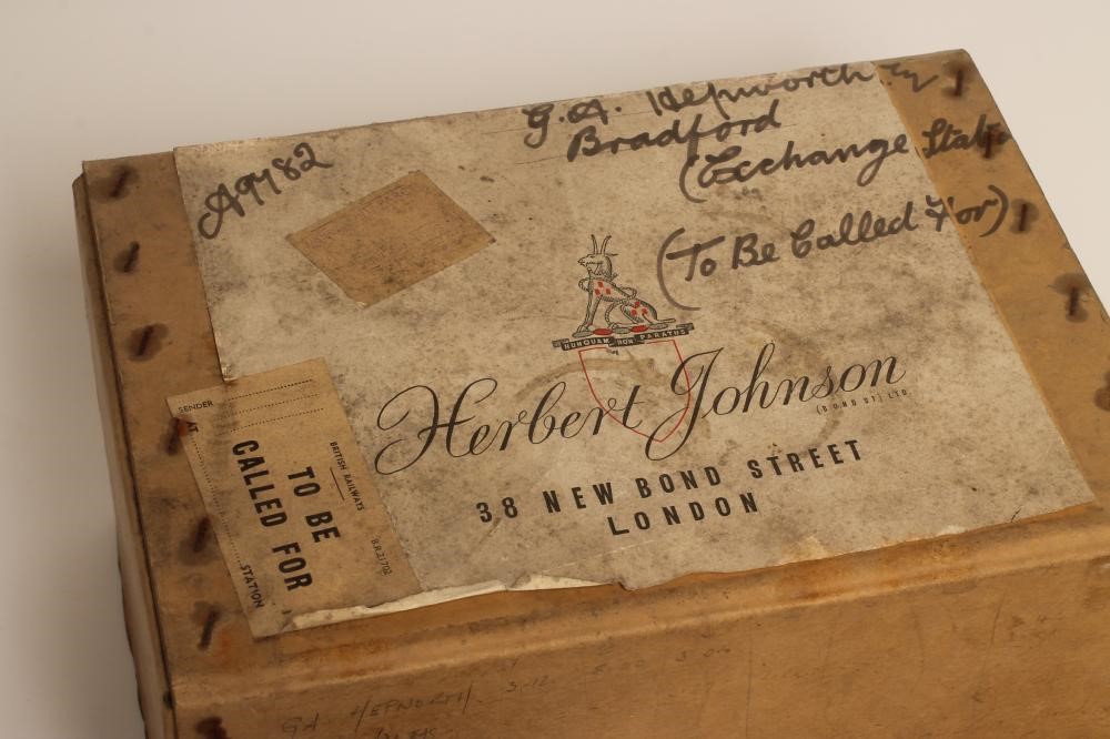 A HERBERT JOHNSON VINTAGE MOTORCYCLE HELMET (1936-1952) Image