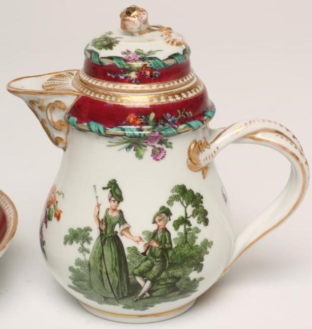 A MEISSEN PORCELAIN THREE PIECE PART CHOCOLATE SET Image