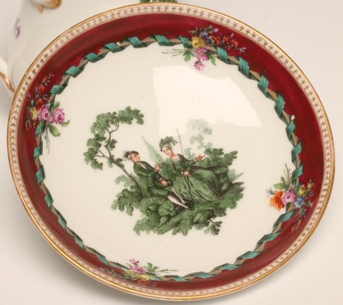 A MEISSEN PORCELAIN THREE PIECE PART CHOCOLATE SET Image