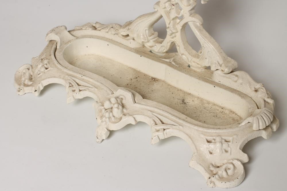 A VICTORIAN CAST IRON STICK STAND of oval outline Image