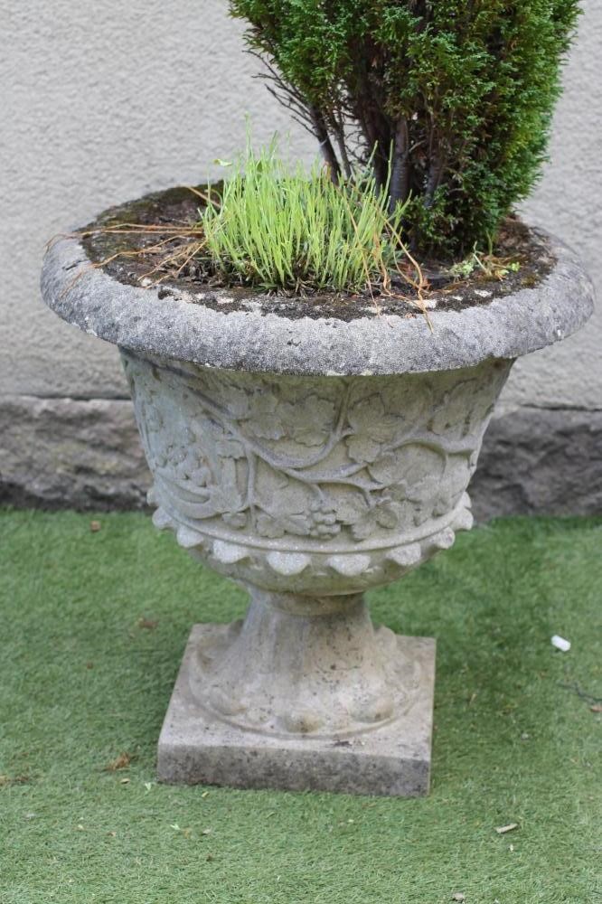 A LARGE COMPOSITION STONE URN Image
