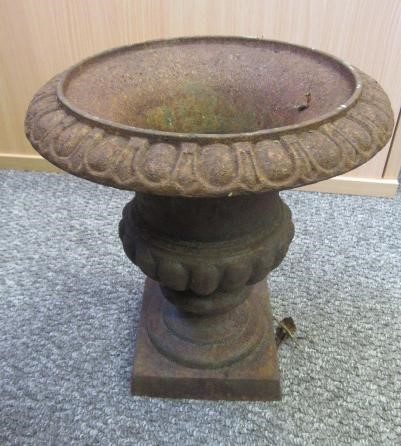 A SANDSTONE TROUGH of circular form Image