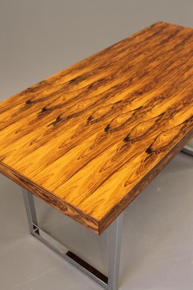 A GORDON RUSSELL ROSEWOOD VENEERED TABLE Image