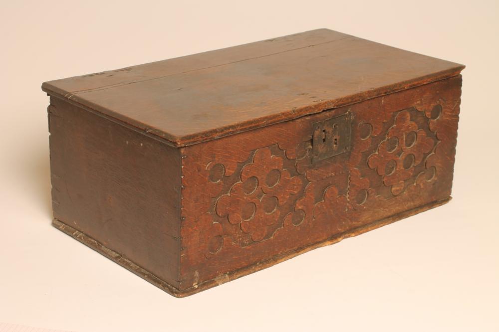 AN OAK BOARDED BOX Image