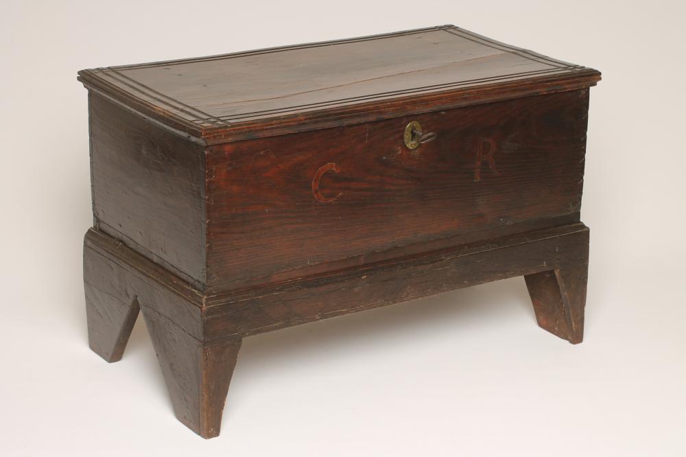 AN OAK BOARDED BOX Image