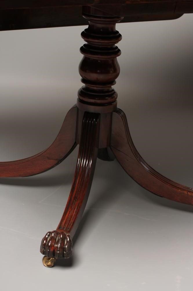 A MAHOGANY PEMBROKE TABLE Image