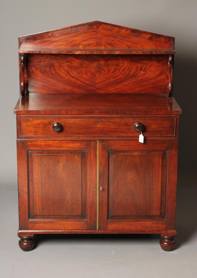A MAHOGANY AND BANDED CHIFFONIER Image