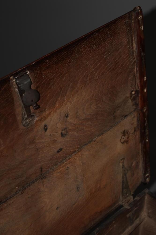 AN OAK BOARDED BOX Image