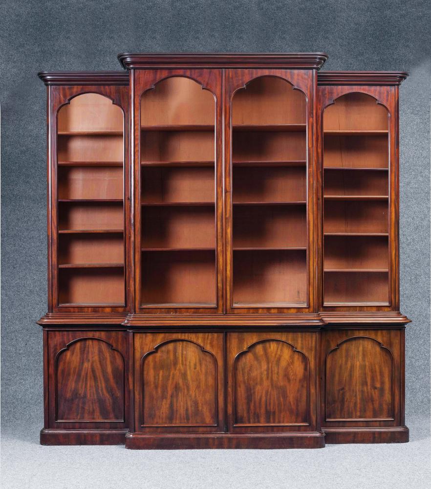 A VICTORIAN MAHOGANY BREAKFRONT LIBRARY BOOKCASE Image
