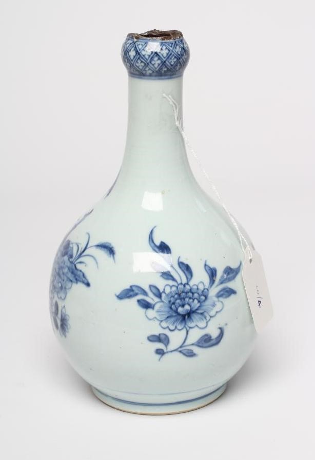 A CHINESE PORCELAIN GUGLET of typical bottle form, painted in underglaze blue with a pagoda in Image