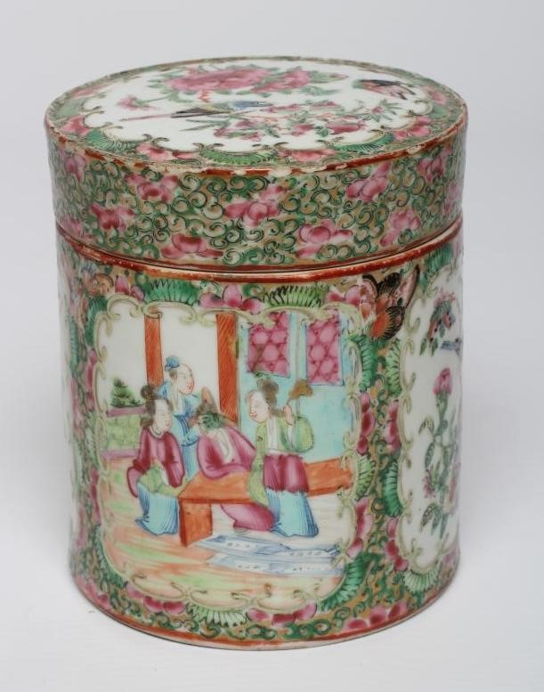 A CANTONESE PORCELAIN FAMILLE ROSE JAR AND COVER of plain cylindrical form Image
