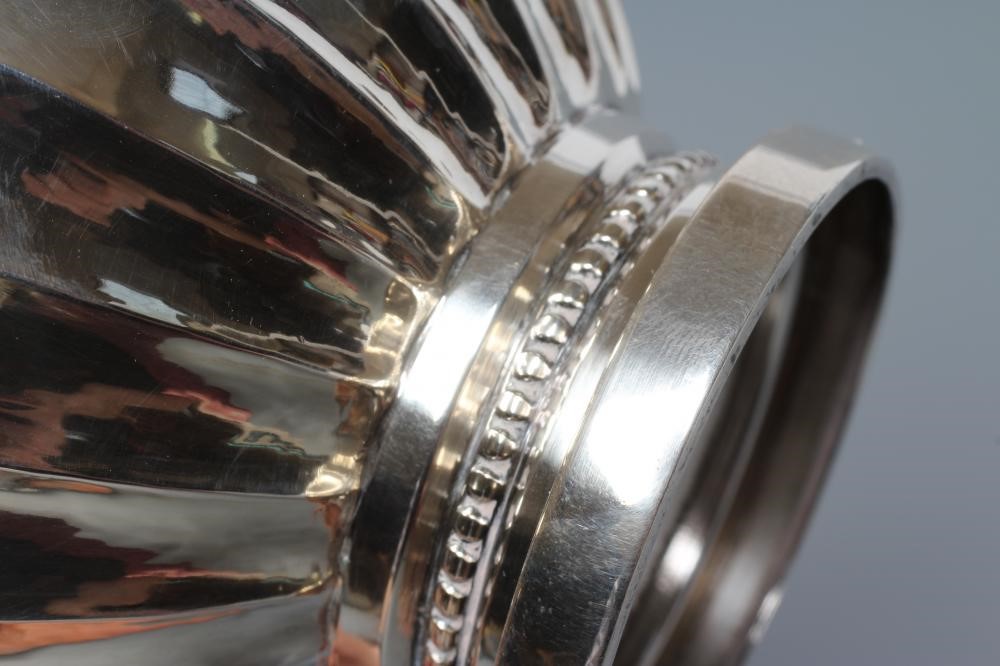 A CONTINENTAL WIENER WERKSTATTE STYLE BOWL Image