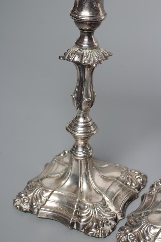 A PAIR OF VICTORIAN SILVER CANDLESTICKS Image