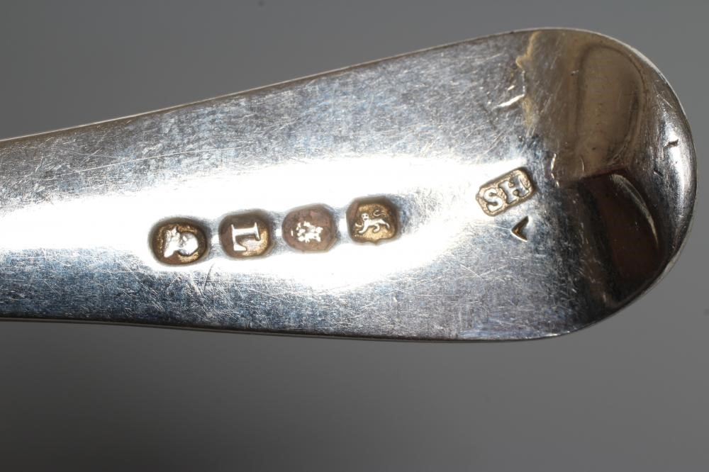 A PAIR OF GEORGE III SILVER TABLE SPOONS Image