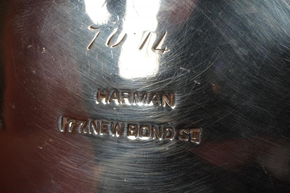 AN EDWARDIAN BRITANNIA STANDARD SILVER BOWL Image