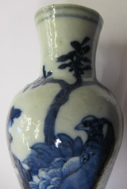 THREE CHINESE PORCELAIN VASES Image