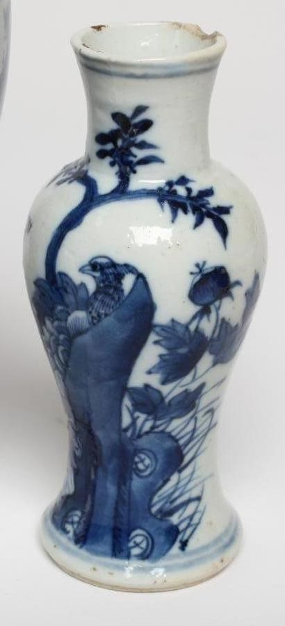 THREE CHINESE PORCELAIN VASES Image