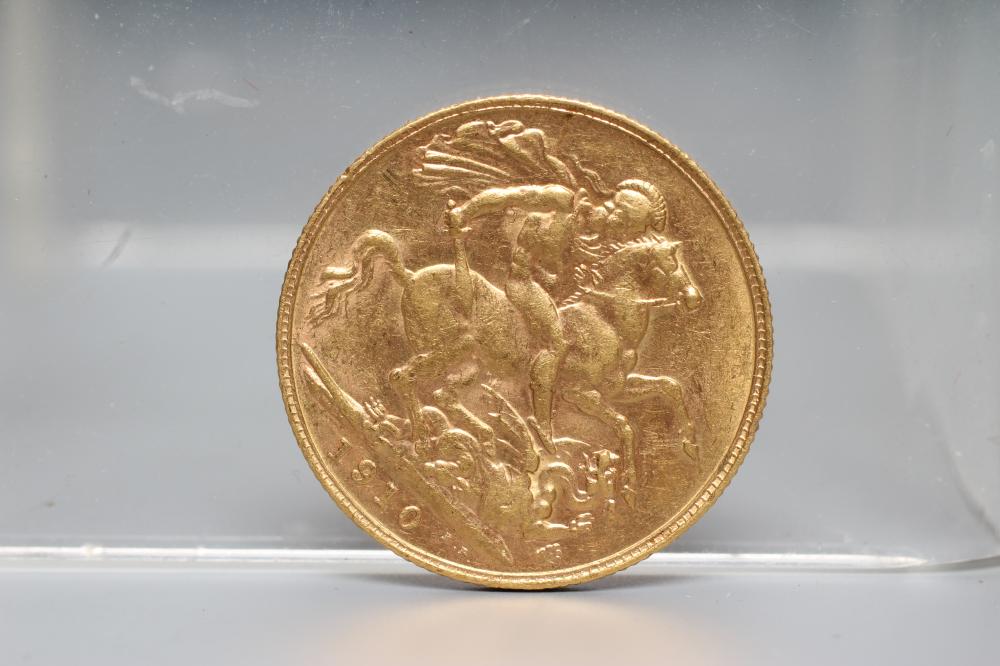 AN EDWARD VII SOVEREIGN, 1910, 8g (Est. plus 24% premium inc. VAT) Image