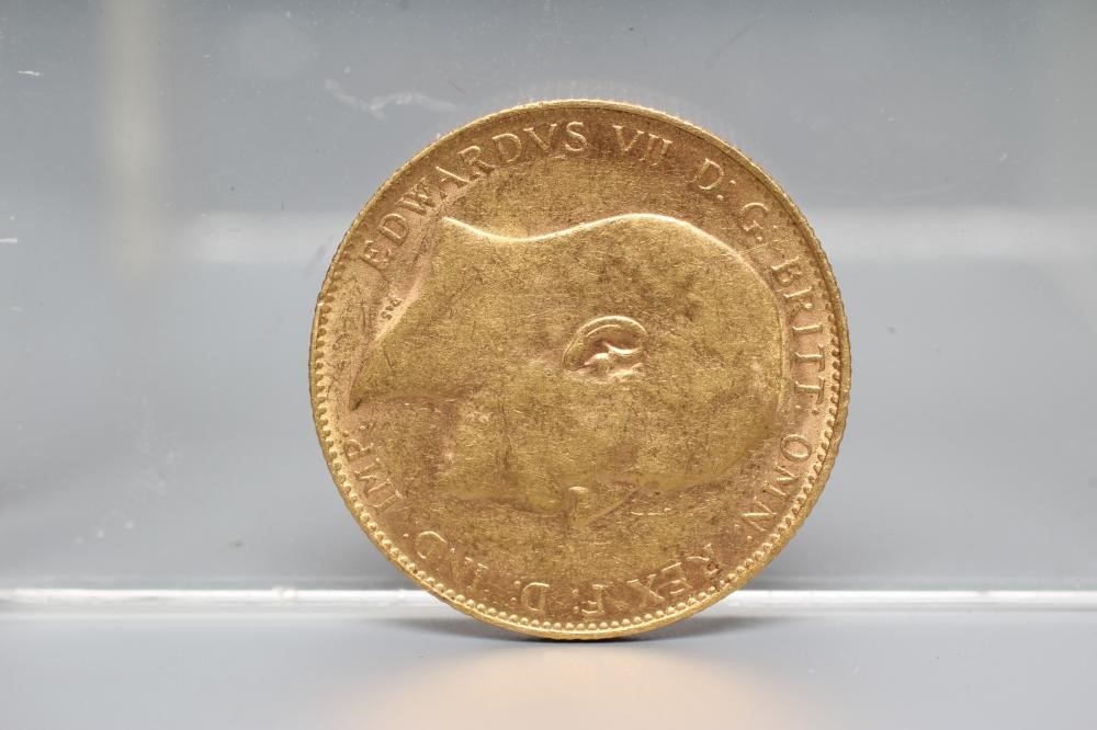 AN EDWARD VII SOVEREIGN, 1910, 8g (Est. plus 24% premium inc. VAT) Image