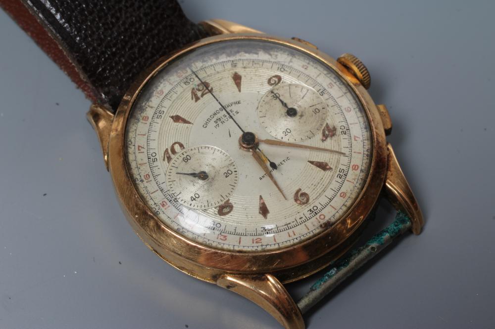 A GENTLEMAN'S 18CT GOLD CHRONOGRAPH Image