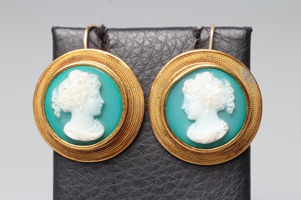 A PAIR OF VICTORIAN GREEN HARDSTONE CAMEO EARRINGS Image