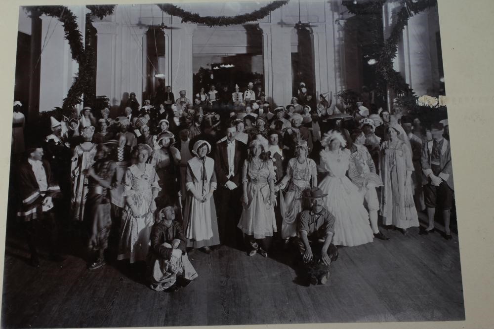 THREE EARLY 20TH CENTURY ALBUMS Image