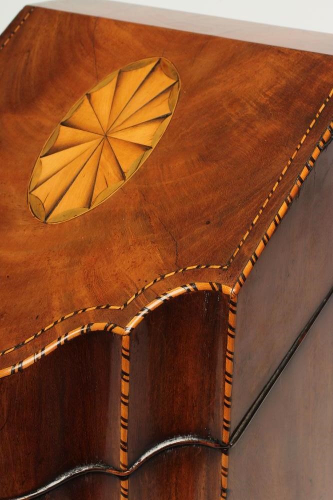 A GEORGIAN MAHOGANY KNIFE BOX Image