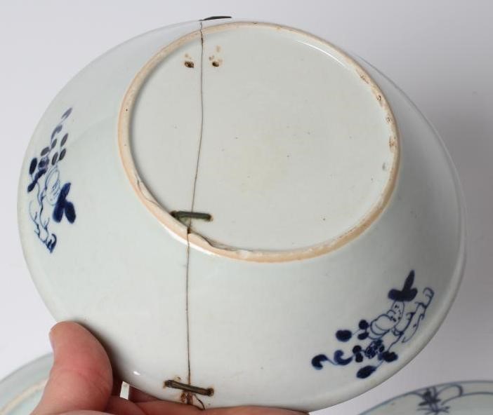A CHINESE PORCELAIN BOWL of flared circular form Image