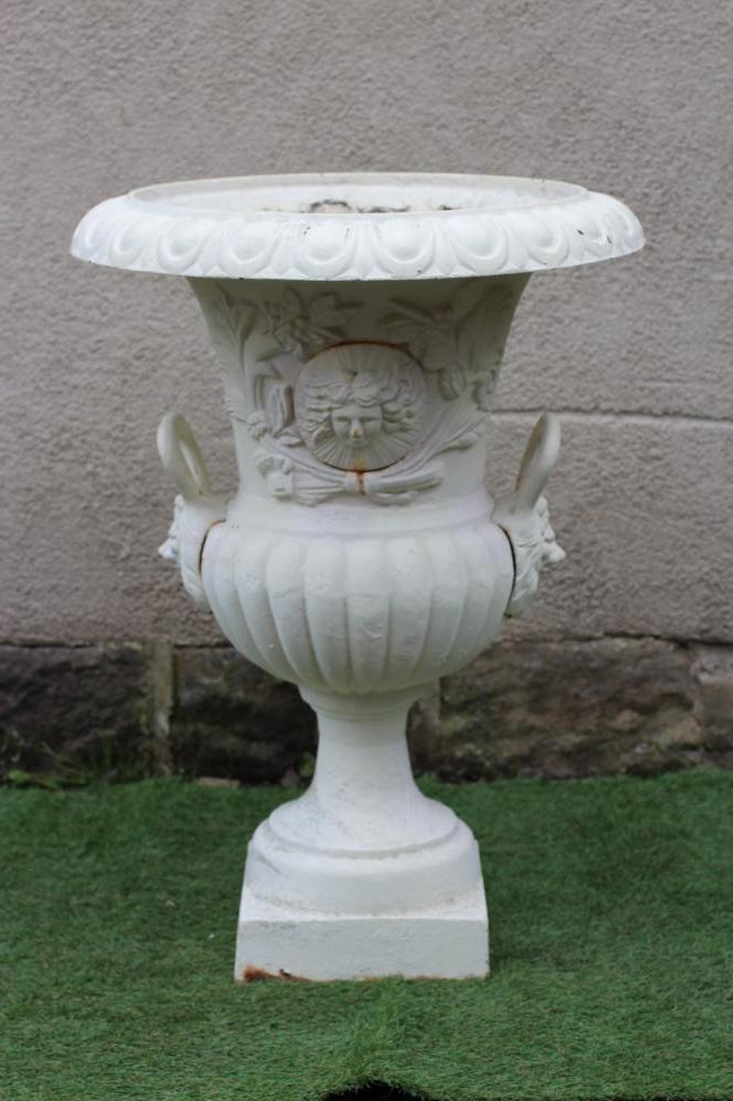 A LARGE CAST IRON URN to match previous lot (Illustrated) (Est. plus 24% premium inc. VAT) Image