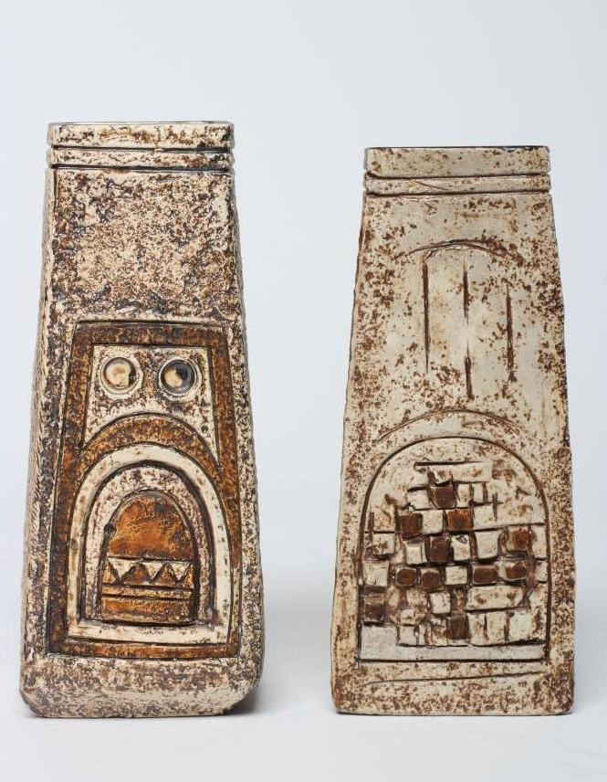 A MATCHED PAIR OF TROIKA POTTERY COFFIN VASES Image