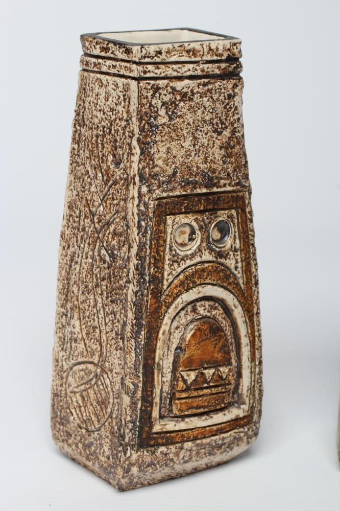 A MATCHED PAIR OF TROIKA POTTERY COFFIN VASES Image