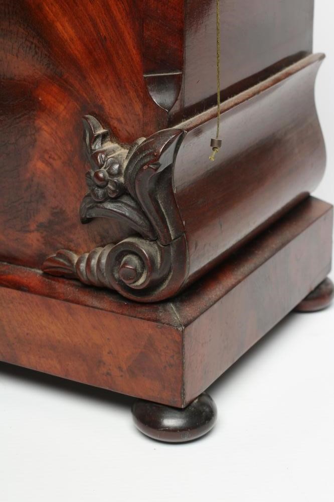 A MAHOGANY CASED TABLE CLOCK signed Stringer Stourbridge Image