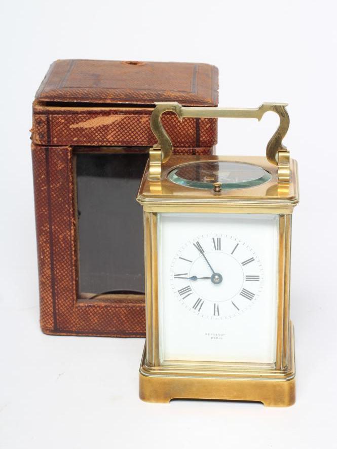 A BRASS CASED CARRIAGE CLOCK Image