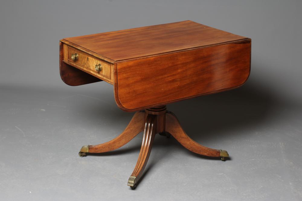 A MAHOGANY PEMBROKE TABLE Image