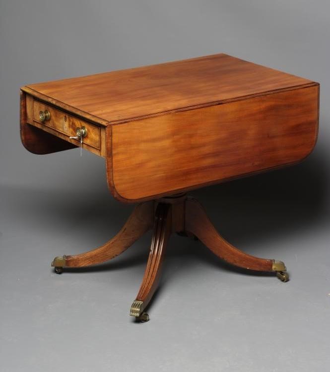 A MAHOGANY PEMBROKE TABLE Image