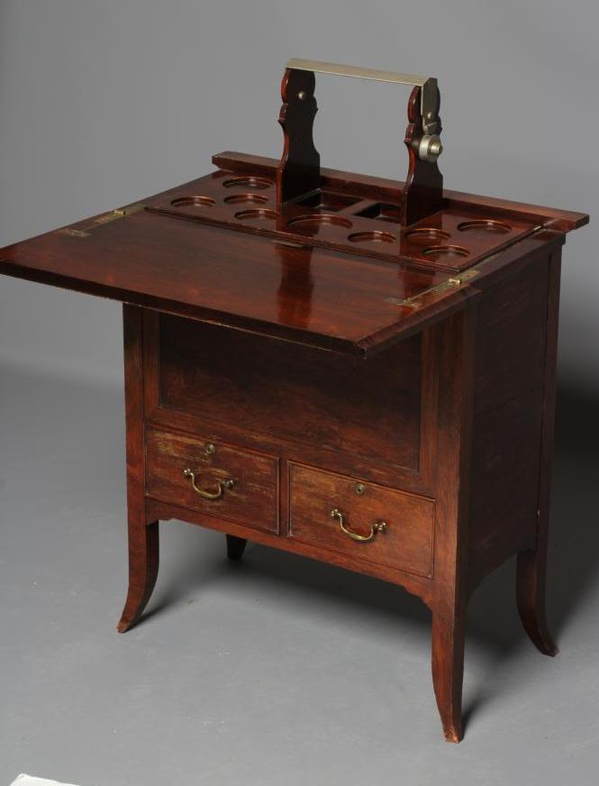 A MAPLE & CO. LONDON ROSEWOOD COCKTAIL CABINET Image