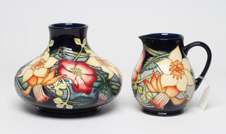 A MOORCROFT POTTERY GOLDEN JUBILEE PATTERN VASE Image