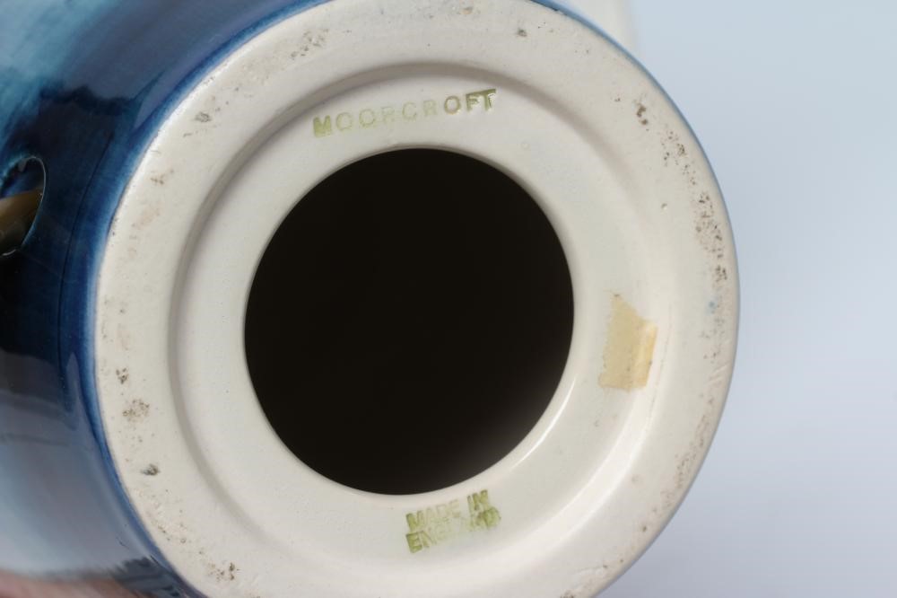 A MOORCROFT POTTERY ANEMONE PATTERN ELECTRIC TABLE LAMP BASE, mid 20th century, of slender ovoid Image