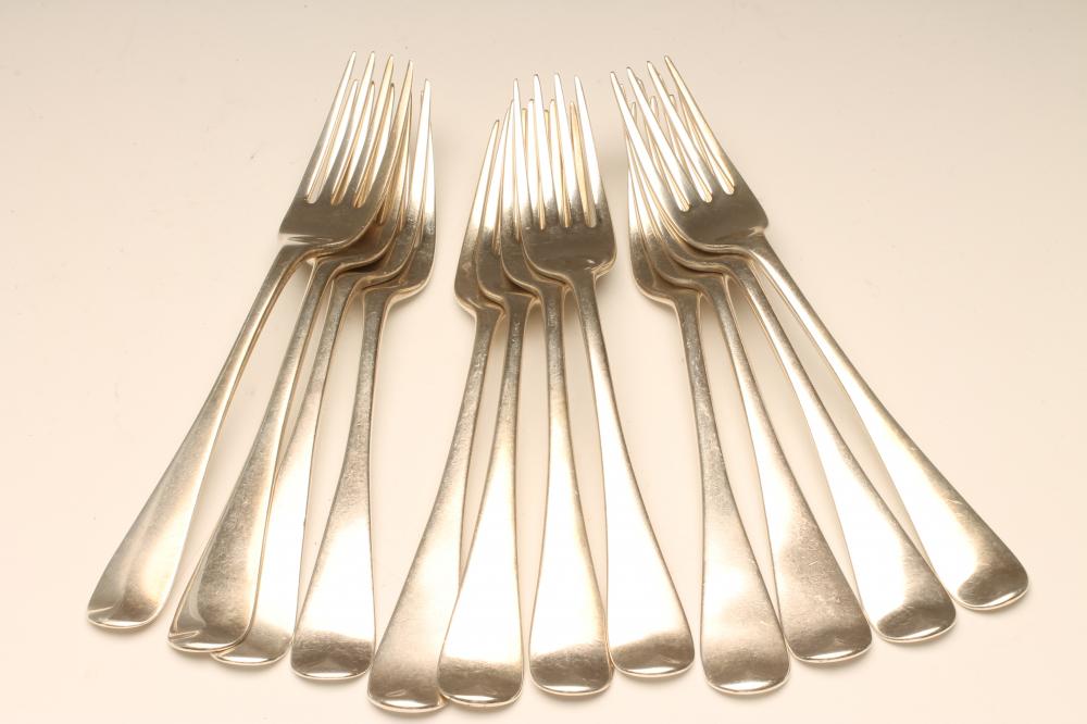 A COMPOSITE SET OF TWELVE GEORGE III SILVER DESSERT FORKS Image