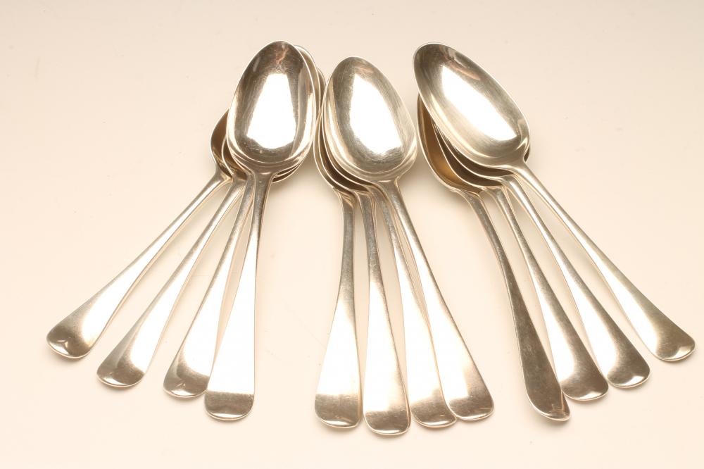 A SET OF SIX GEORGE III SCOTTISH SILVER DESSERT SPOONS Image