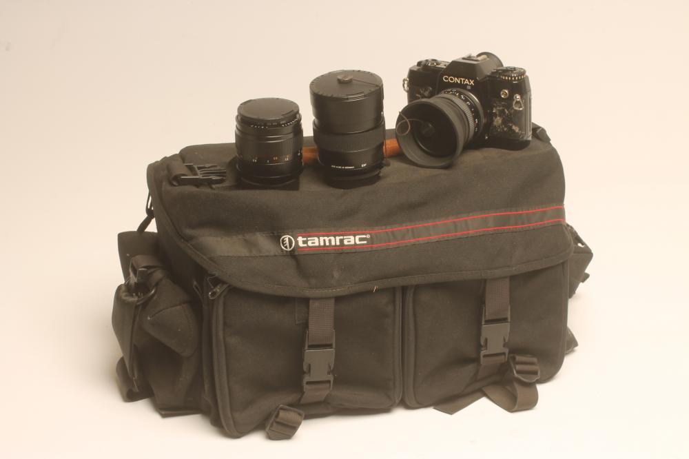 A LEITZ SUMMILUX-R 1:1.4/35 LENS with B+W filter Image