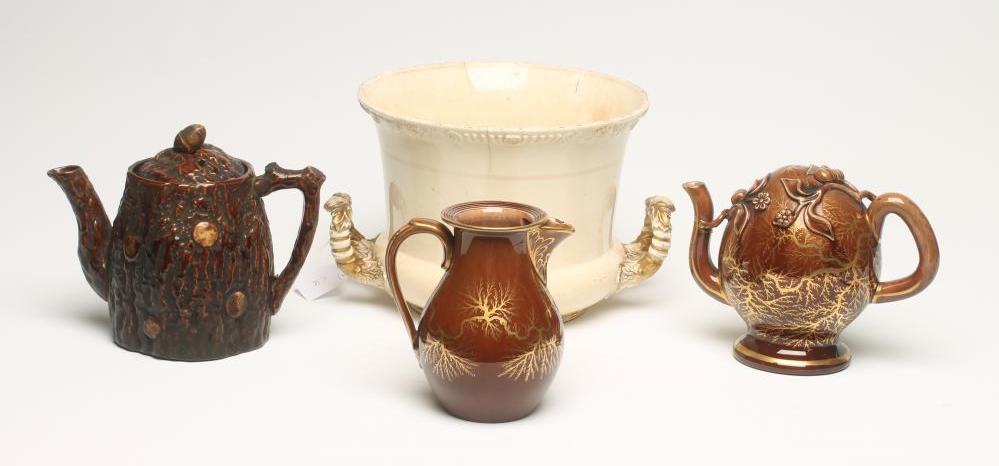 A ROCKINGHAM PORCELAIN WINE COOLER Image