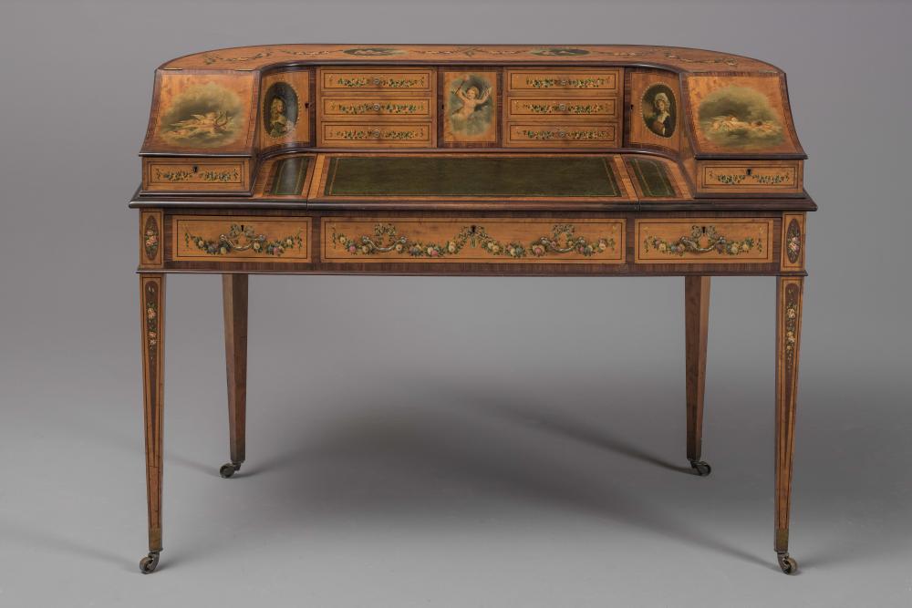 AN EDWARDIAN SATINWOOD CARLTON HOUSE DESK with stringing and rosewood banding Image
