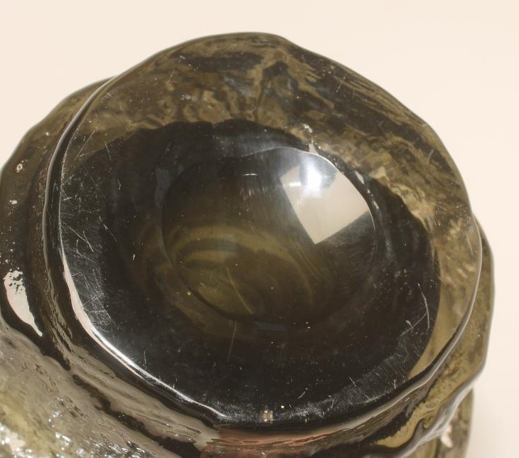 A WHITEFRIARS "HOOP" VASE Image