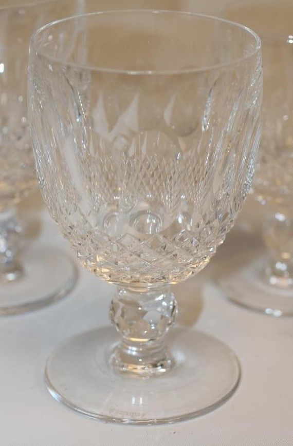 A WATERFORD "COLLEEN" PATTERN PART TABLE SUITE comprising twelve red wines Image