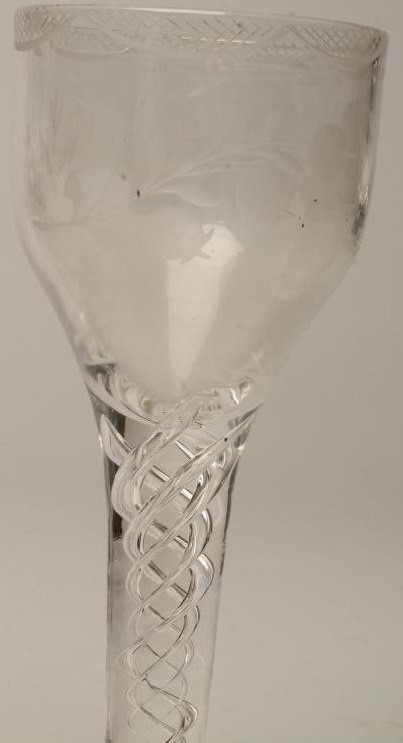 A PAIR OF WINES Image