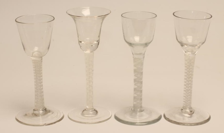 FOUR VARIOUS WINE GLASSES Image