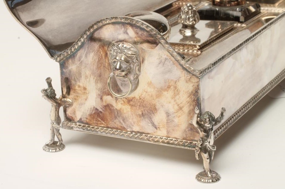 A GEORGIAN STYLE EPNS DESK STANDISH Image