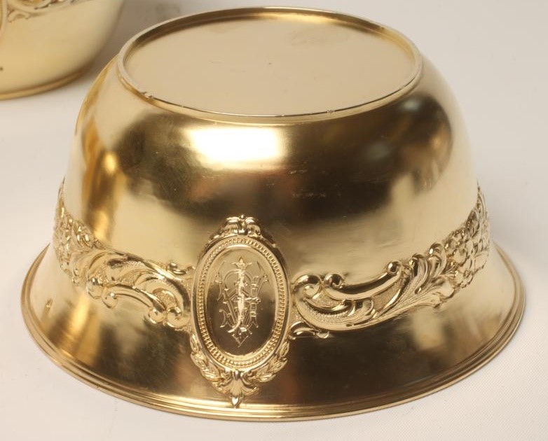 A SET OF FOUR SILVER GILT FINGER BOWLS Image