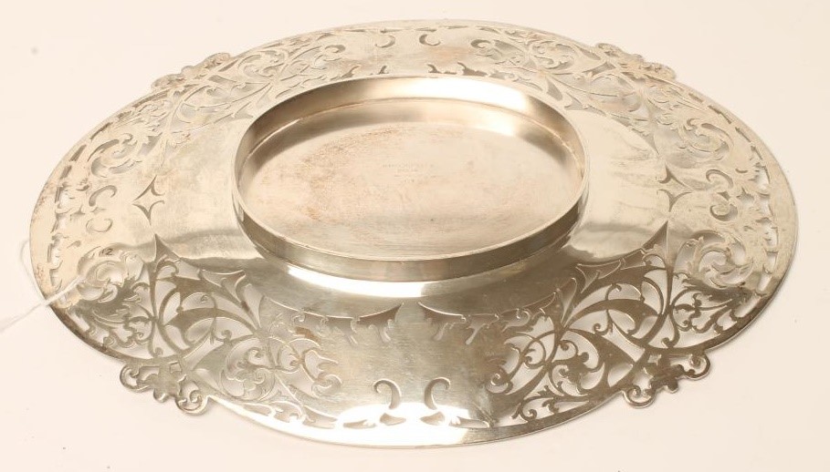 *A SILVER DISH Image
